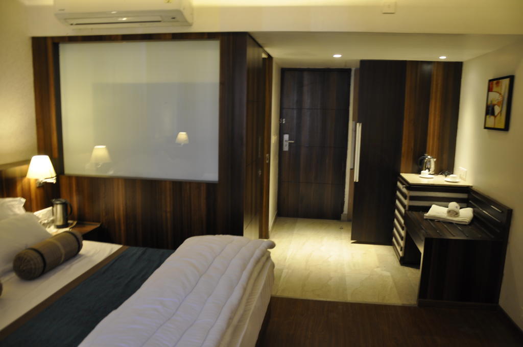 Hotel Rallentino Kota  Oda fotoğraf