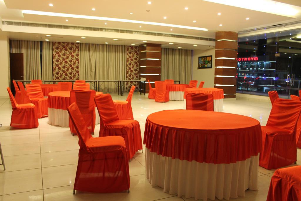 Hotel Rallentino Kota  Dış mekan fotoğraf